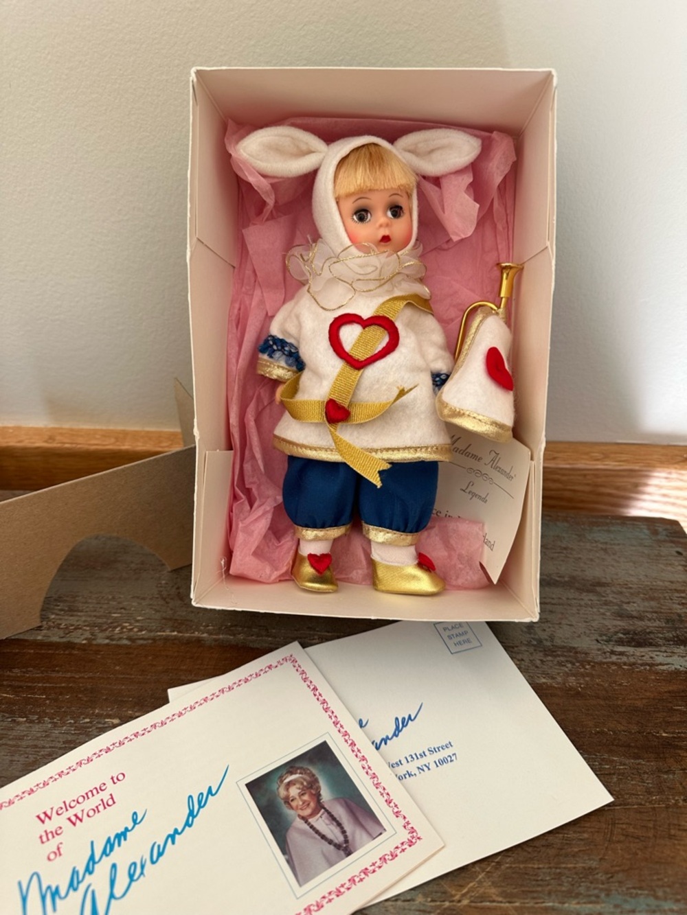 White Rabbit Alice In Wonderland 15724 Madame Alexander vintage in box 8” doll